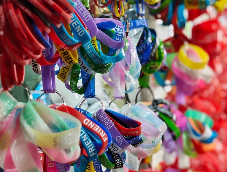 Benefits of Personalised Silicone Wristbands